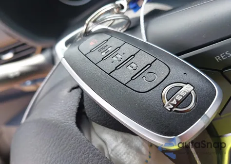 2024 Nissan Sentra Sv Xtronic Cvt z USA, uszkodzony, nr VIN 3N1AB8CV5RY321610